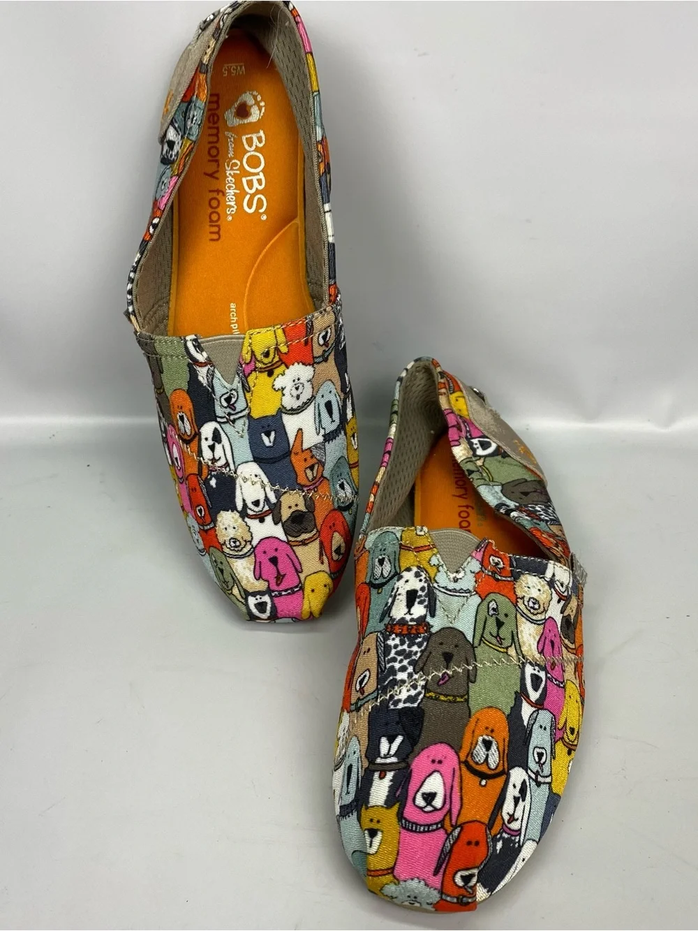 SKECHERS BOBS Women’s Plush wags Dog Party Ballet FLATS SZ 5.5